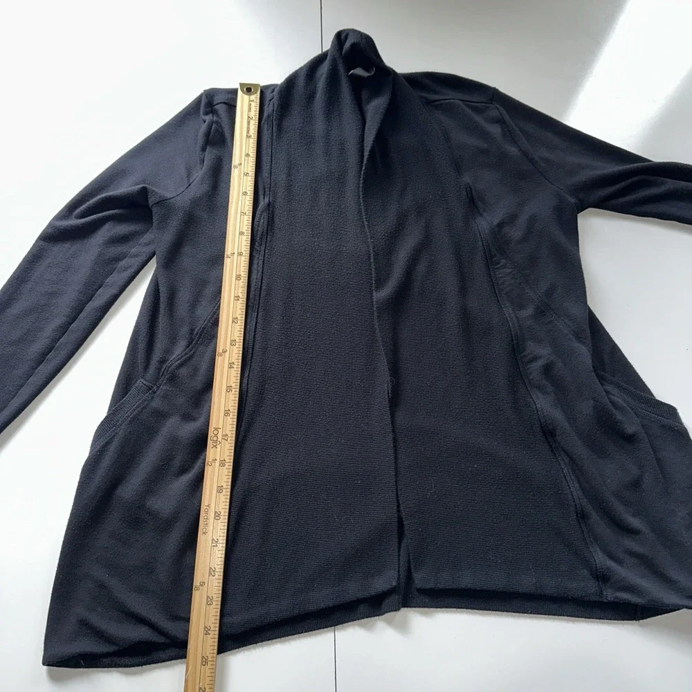 Athleta Cocoon Wrap Cardigan Black Pockets SIZE XSP - Picture 6 of 9